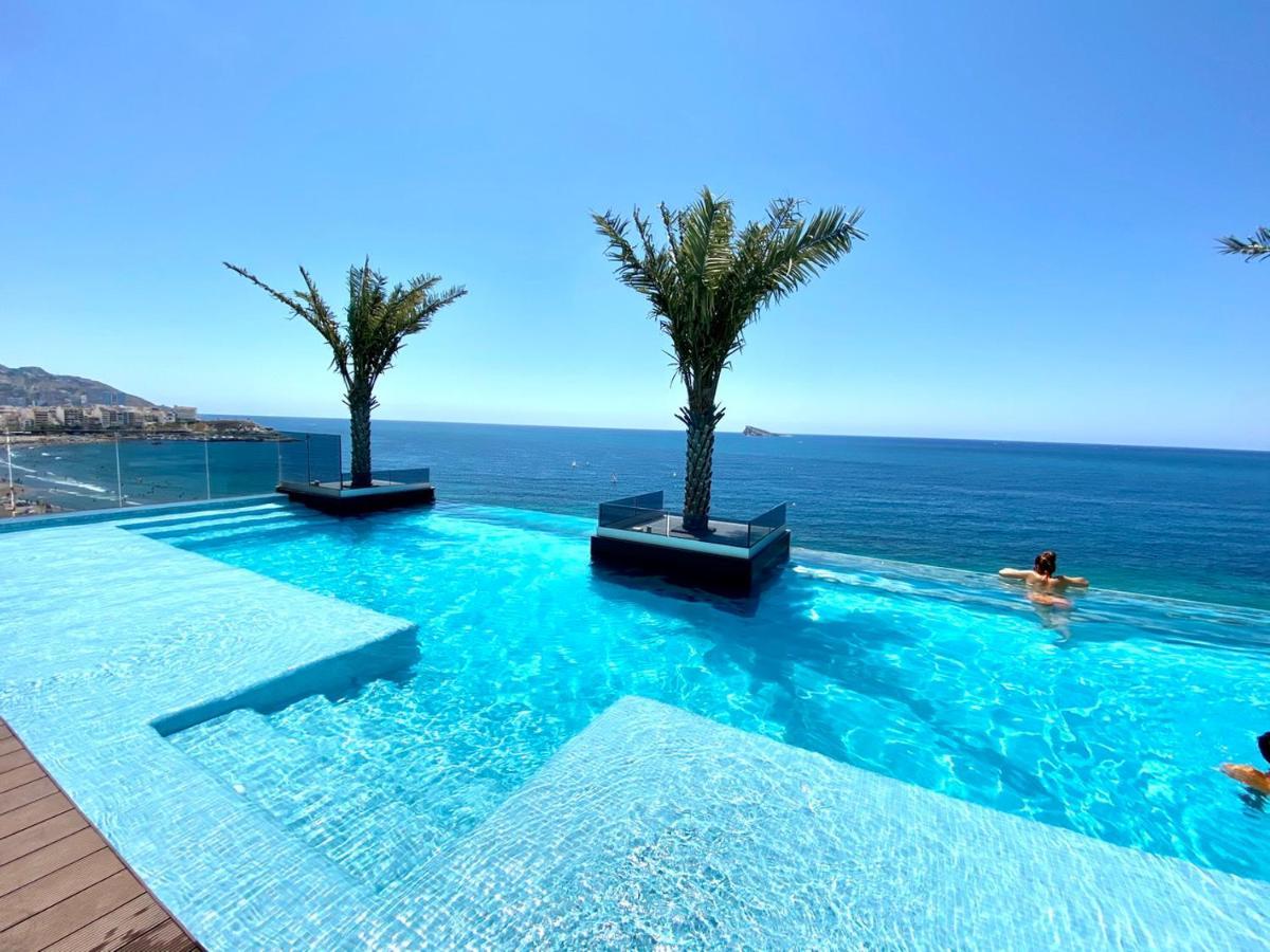Exclusive On The First Line Of Sol Y Mar Apartment Benidorm
